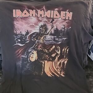 Graphic Vintage Band Tee - Black